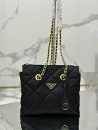Picture of Prada Lady Handbags _SKUfw148699542fw